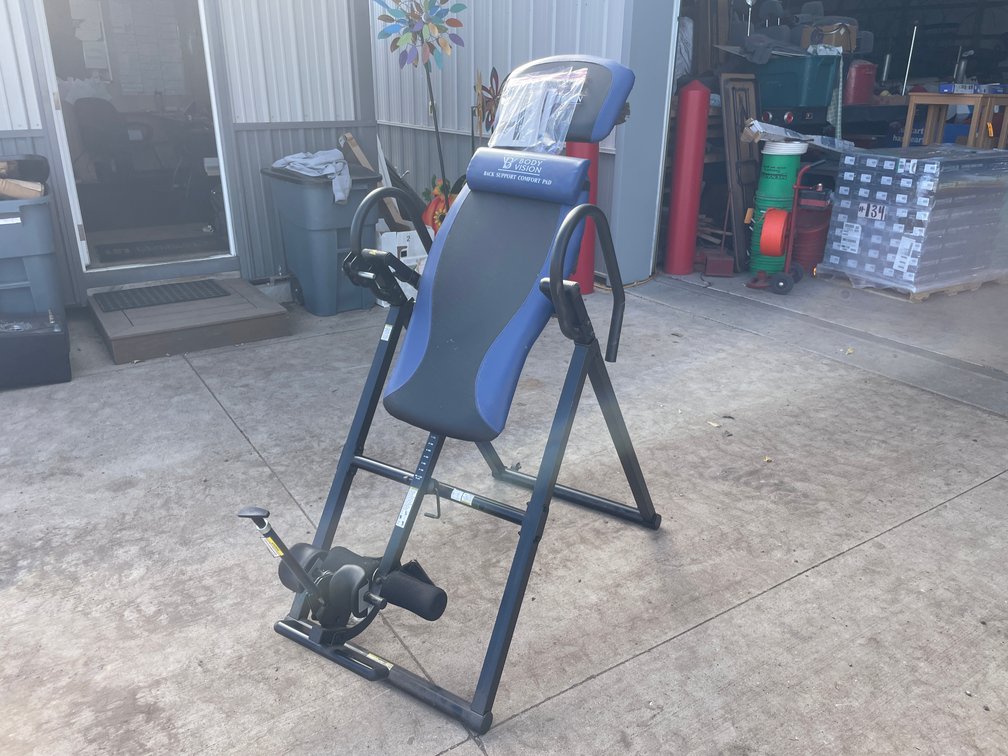 Body Vision Inversion Table