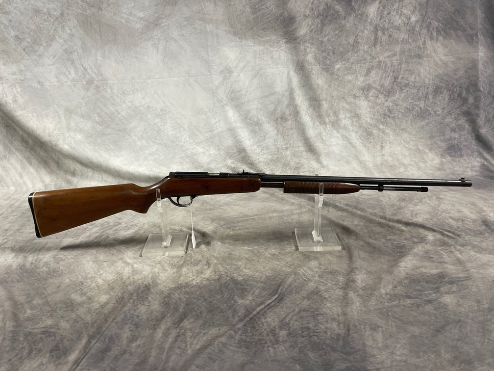H&R 422 Rifle (Neenah, WI)