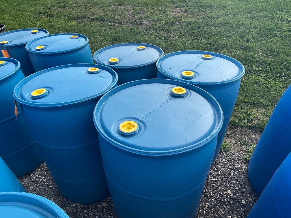 (4) 55 Gallon Plastic Drums