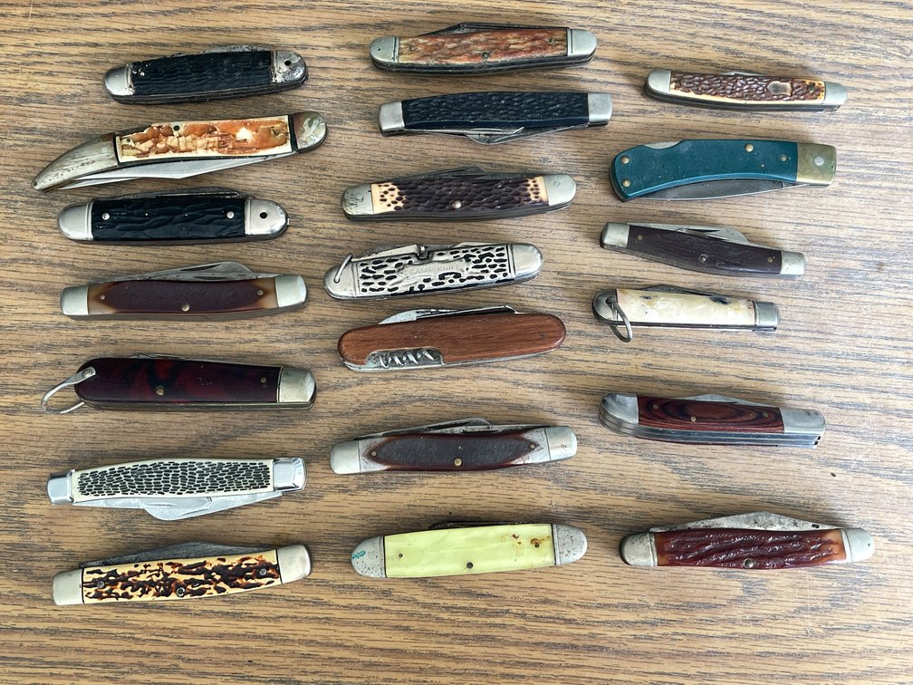 Box of Knives (Neenah, WI)