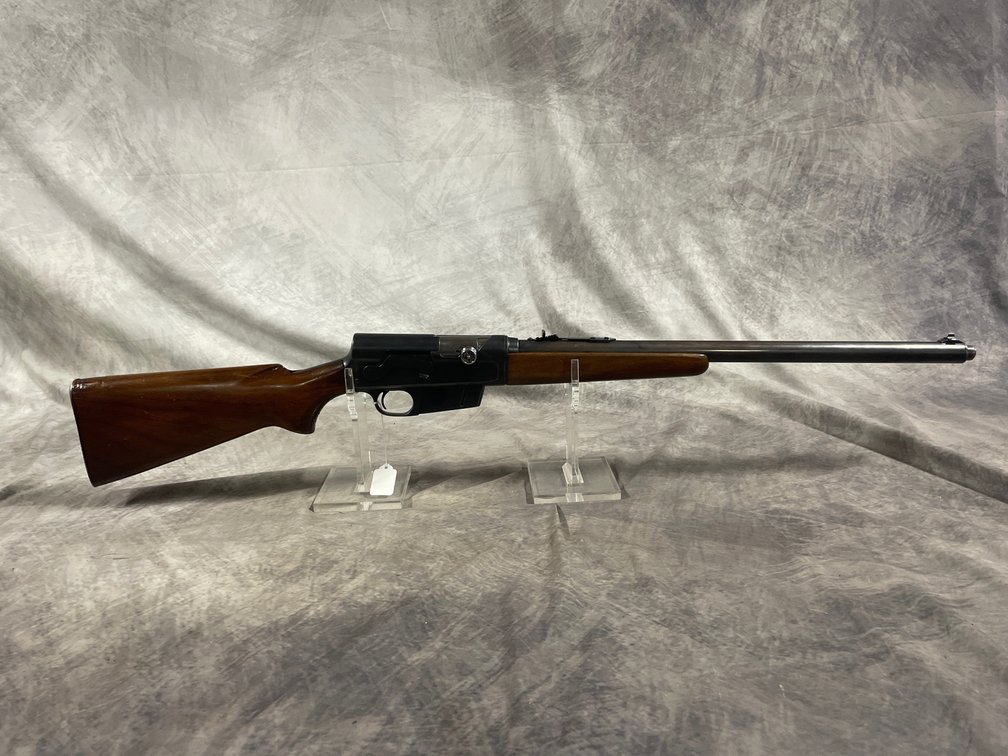 Remington 81 Rifle (Neenah, WI)