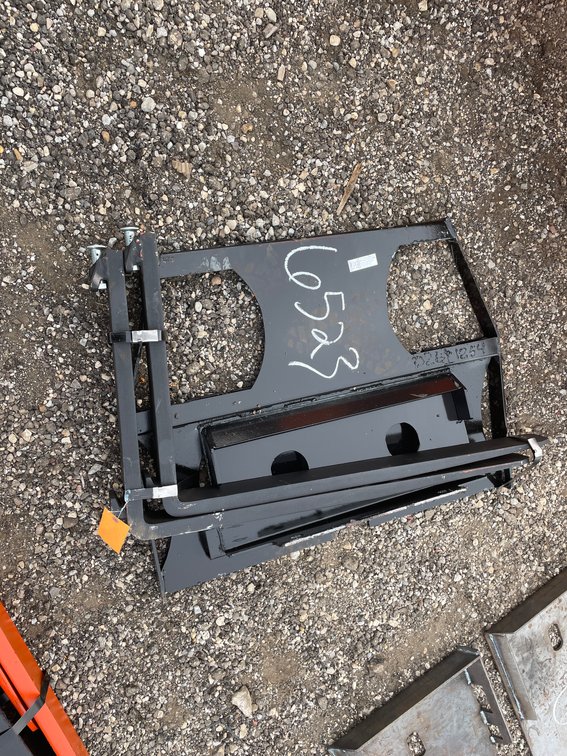36" Mini Universal Attach Fork Frame with 36" Forks