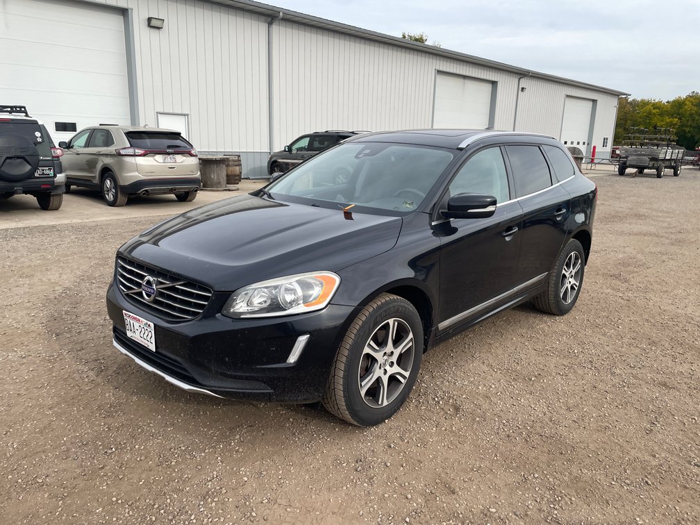 2015 Volvo XC60 T6 AWD SUV (Has WI Title)