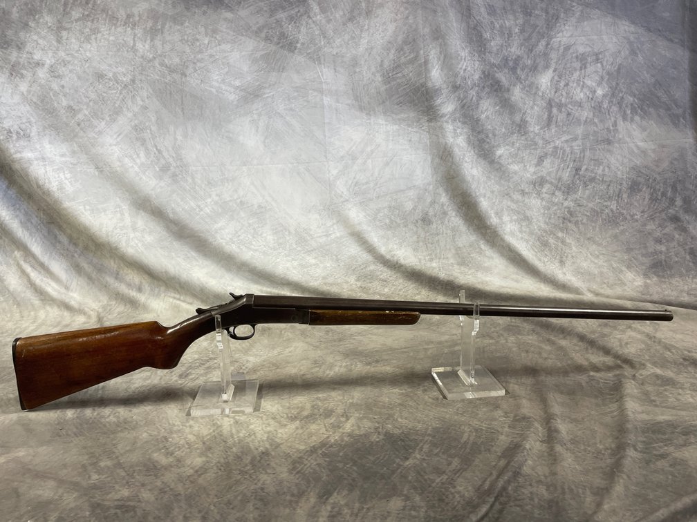 H&R Shotgun (Neenah, WI)
