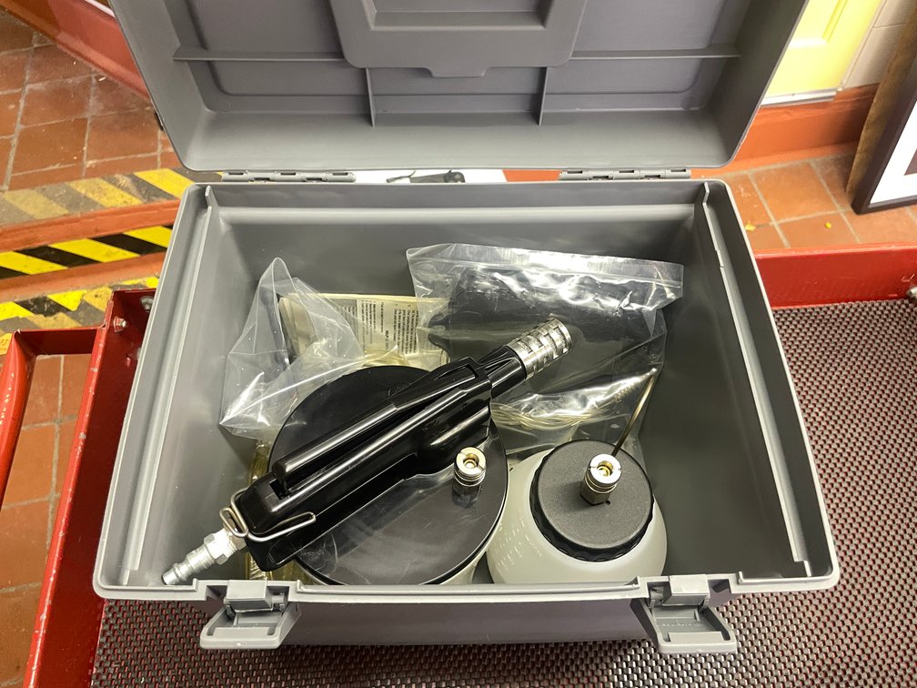 Universal Brake Refilling Kit