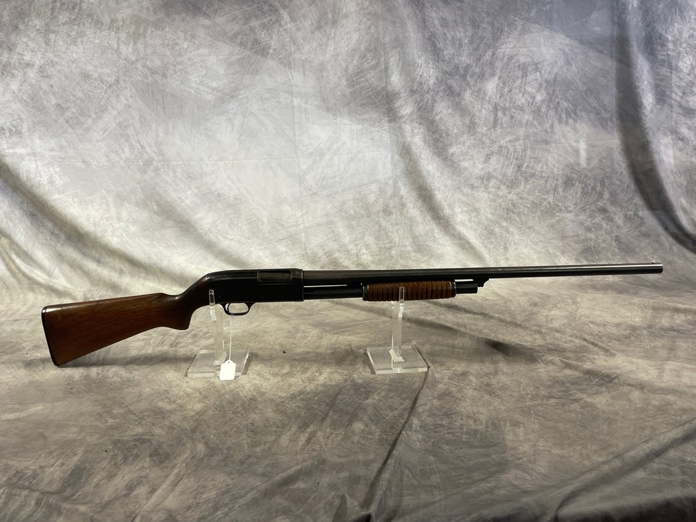 Stevens 820B Shotgun (Neenah, WI)