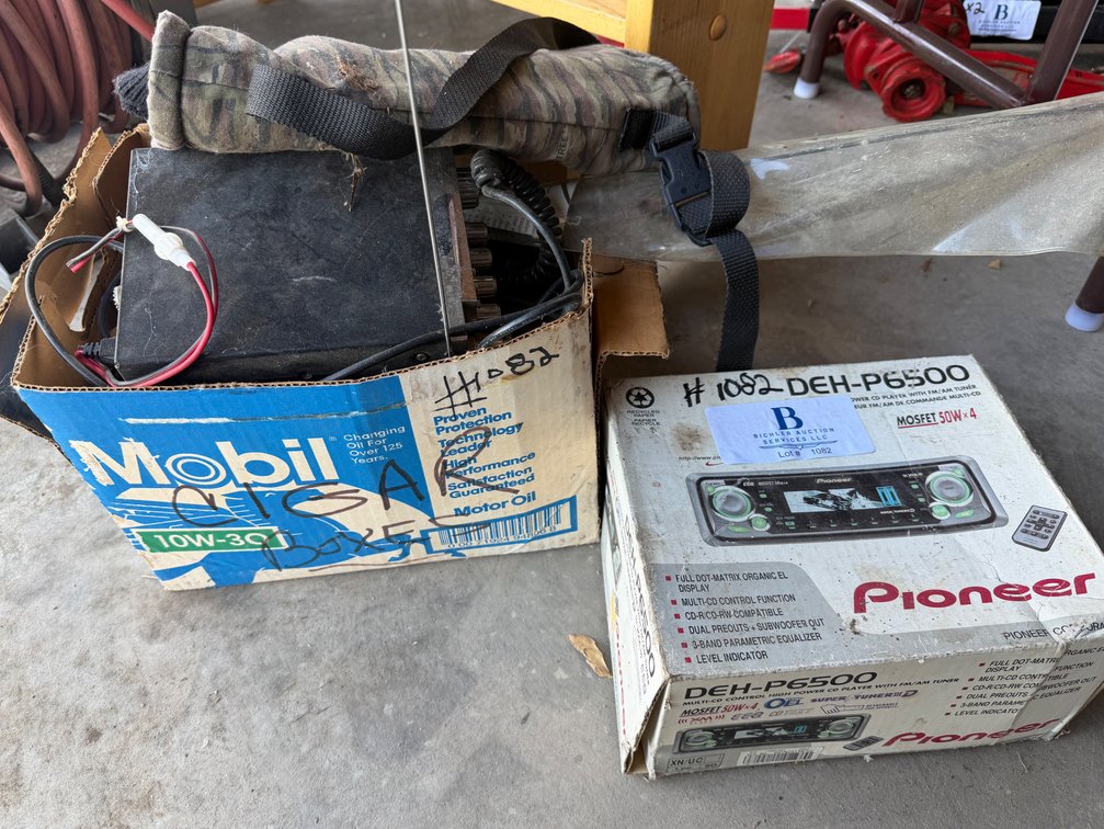 Pioneer Radio