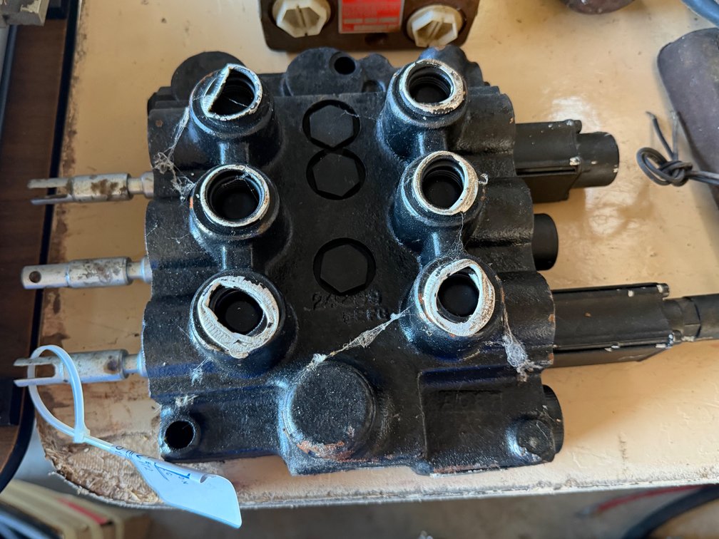 Skid Steer Valve