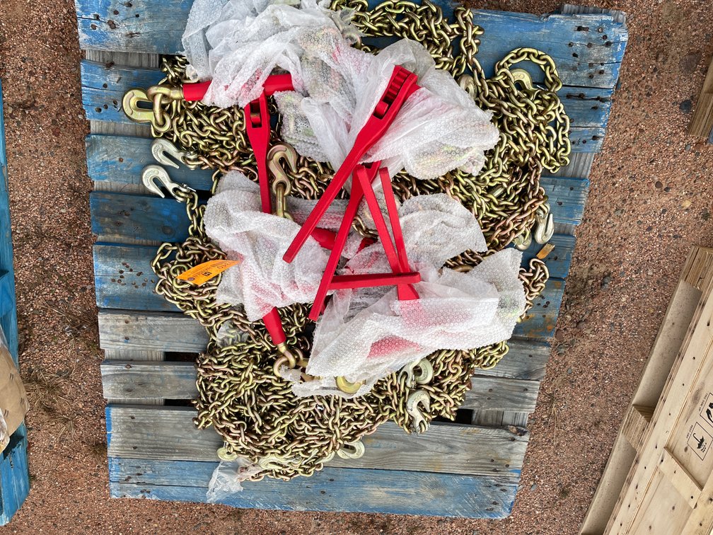 LandHonor 5,400 lb. Ratchet Binders and G70 Chains