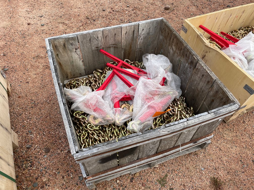 LandHonor 9,200 lb. Ratchet Binders and G70 Chains