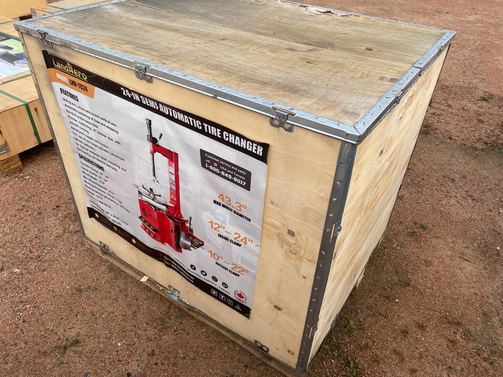 LandHonor 24" Semi Automatic Tire Changer