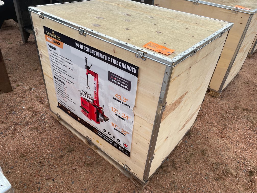 LandHonor 24" Semi Automatic Tire Changer