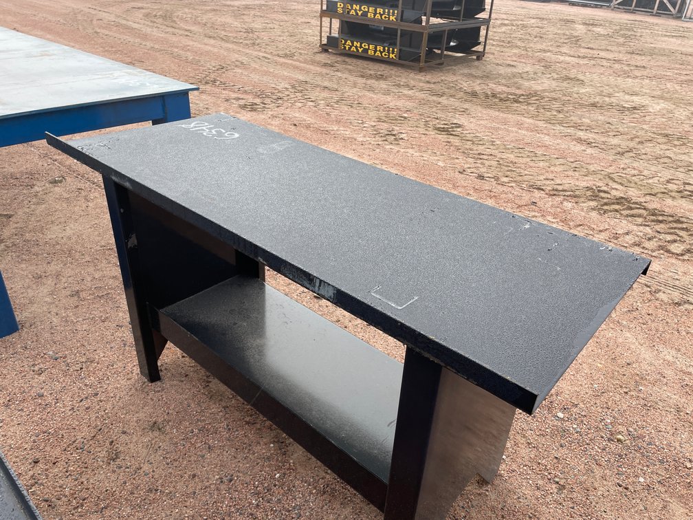 New KC 28" x 60" Work Bench