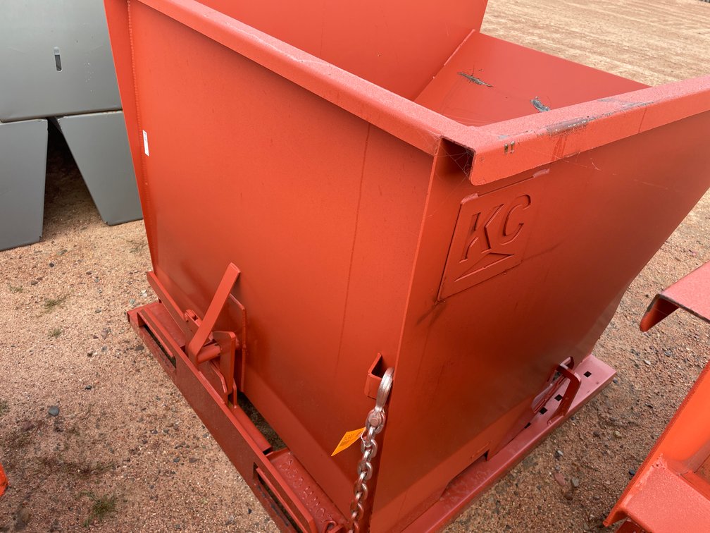 New KC 2.0 Cubic Yard Self Dumping Hopper with Fork Pockets