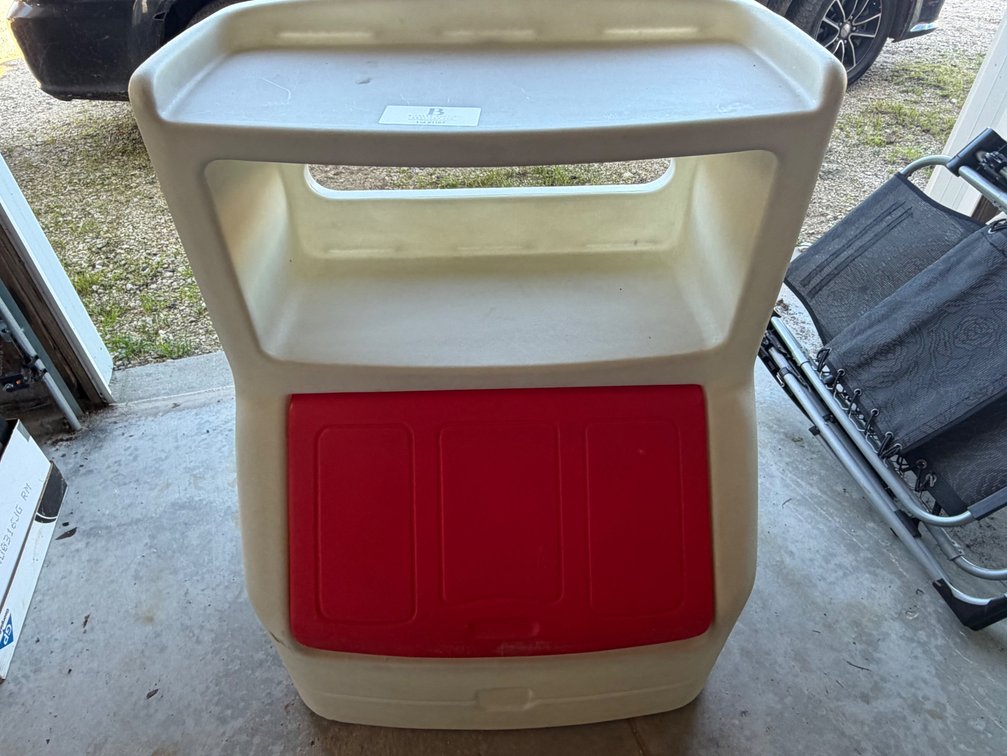Step 2 Toy Box