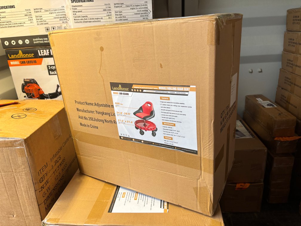 LandHonor Mobile Rolling Gear Seat