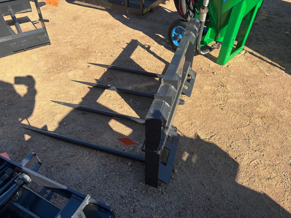 2026 JCT Skid Steer Bale Spear with Quadruple Tines