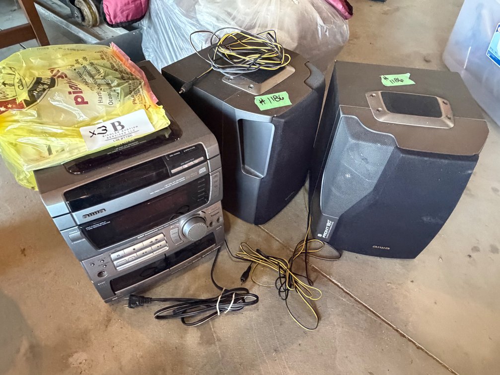 Aiwa Sound System