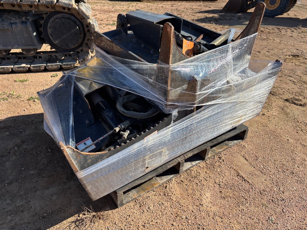 Edge Grapple Bucket