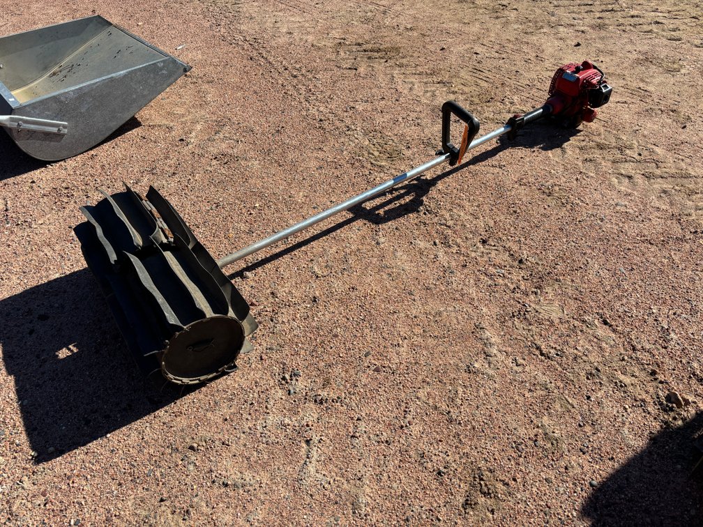 Shindaiwa Power Broom