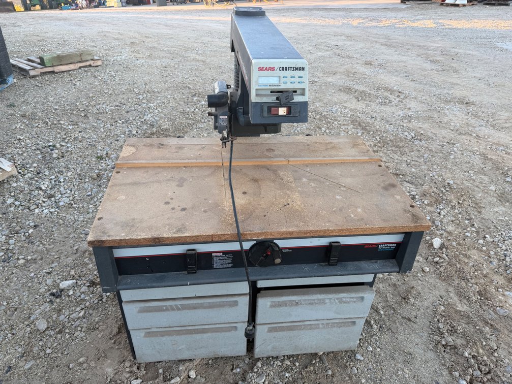 Craftsman Radial Saw
