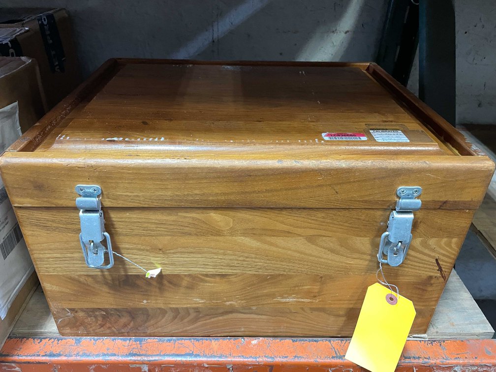 Heavy Wood Case (PR18)
