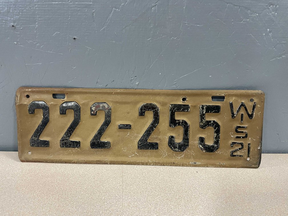 1921 Wisconsin License Plate (T4)