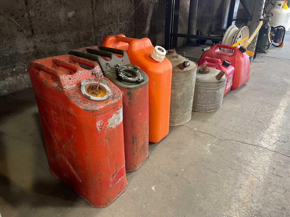 (7) Gas Cans (PR8)