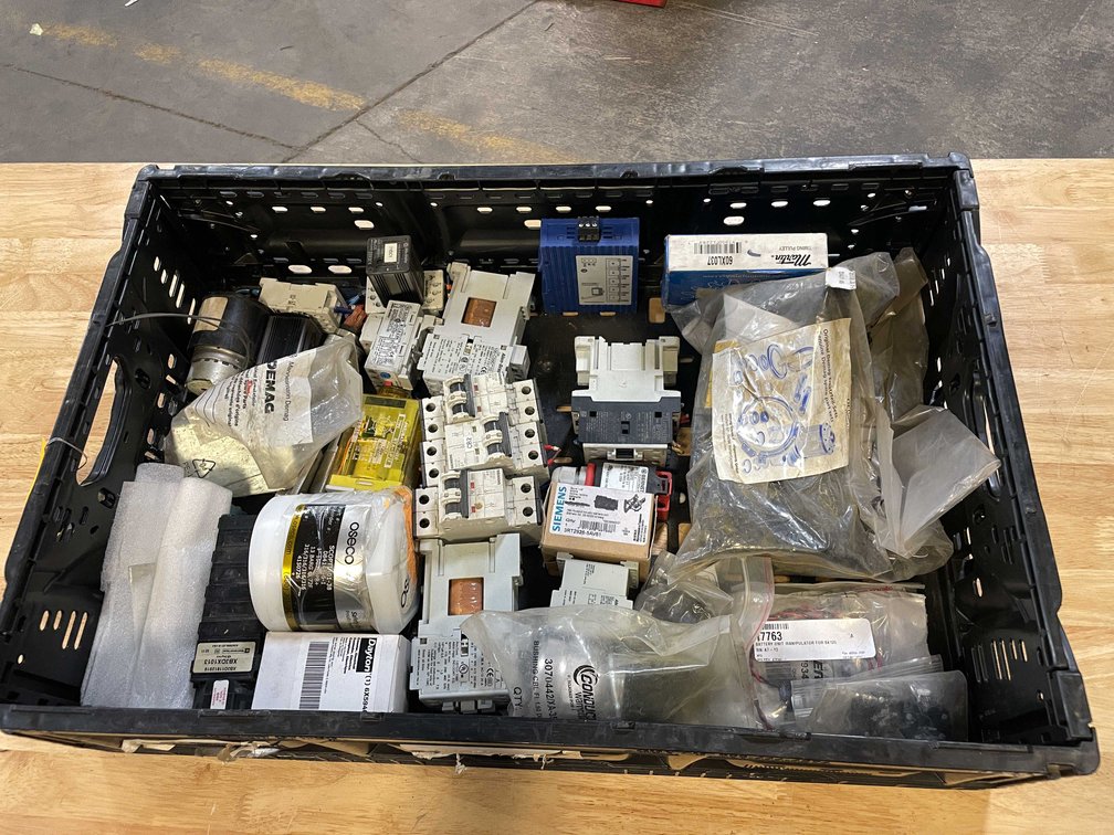 Industrial Parts Lot (PR3)