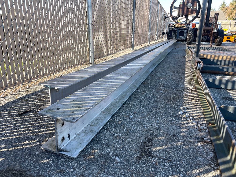 Aluminum I Beams (010)