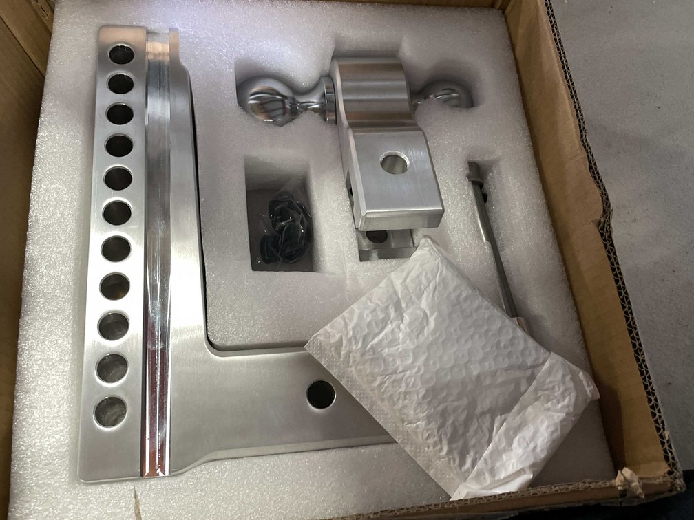 Heavy Duty Aluminum Trailer Hitch (CW)
