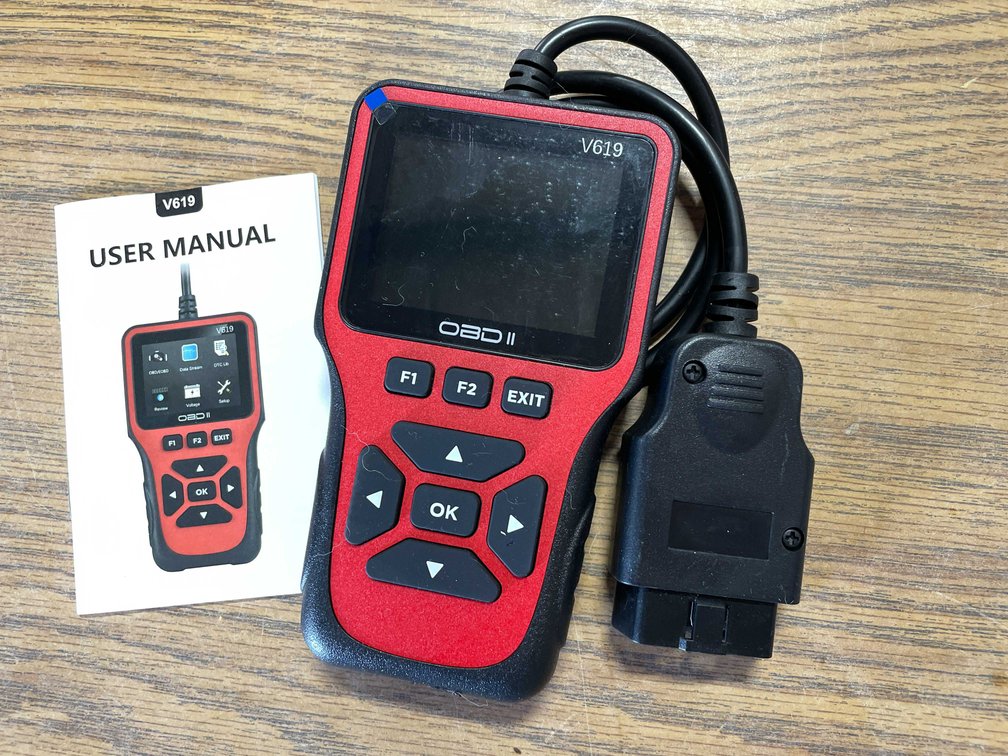 Vehicle OBD2 Scanner (CW)