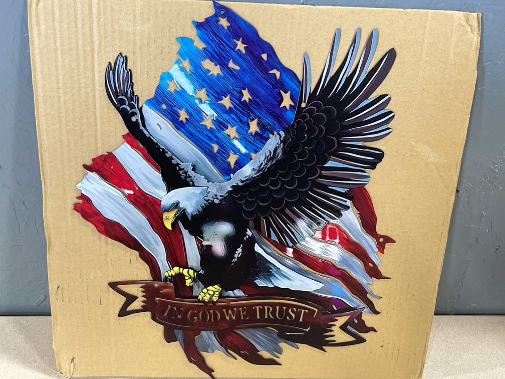 Laser Cut Metal Sign of the United States Flag and an Eagle (T2)