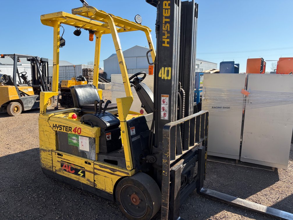 Hyster 40 Electric Forklift