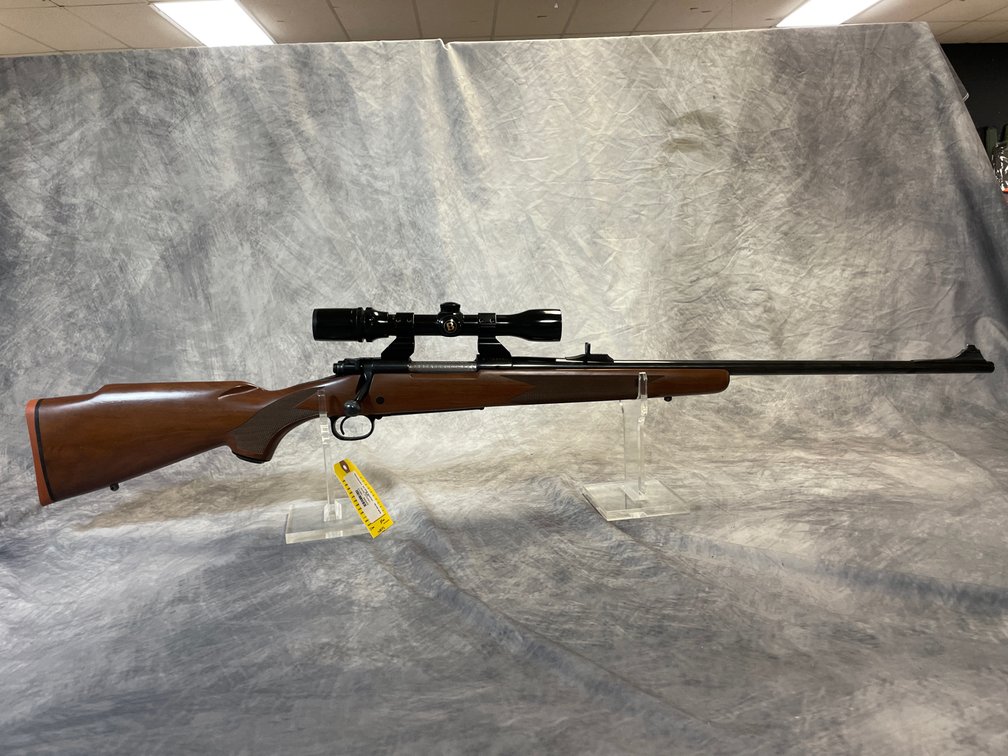 Winchester Model 70 XTR Sporter, 30-06 Cal. Rifle, SN: G1783981