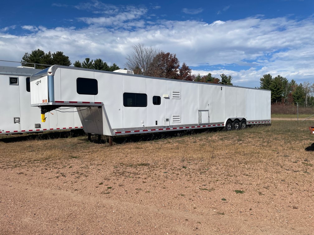 2021 Millenium 53' Tri-Axle Platinum LQ Gooseneck Trailer (Title in Delay)