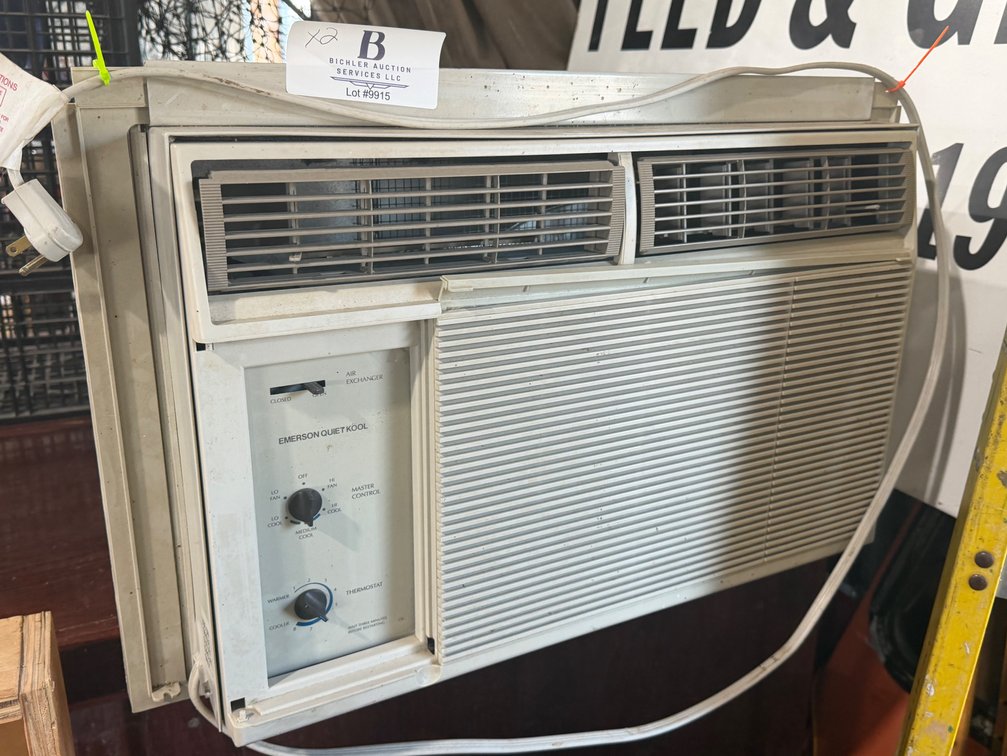 Emerson Quiet Kool Window A/C Unit