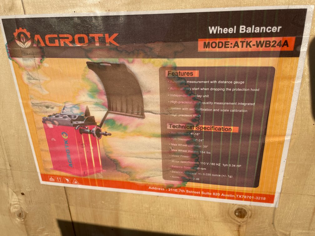 AGT ATK-WB24A Tire Balancer