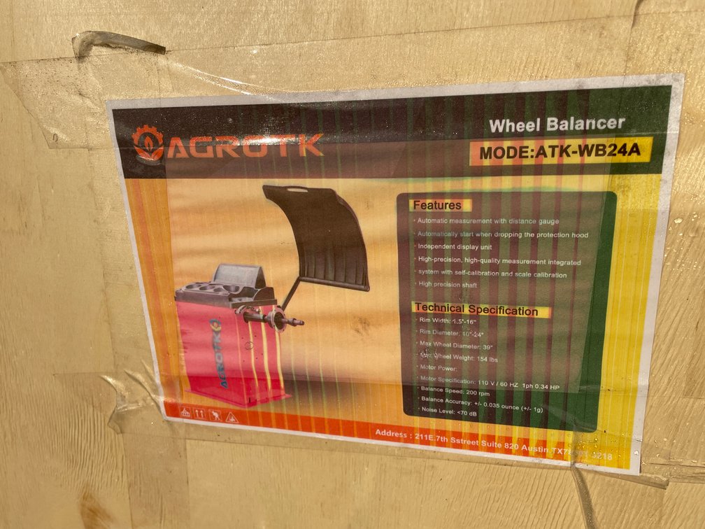 AGT ATK-WB24A Tire Balancer