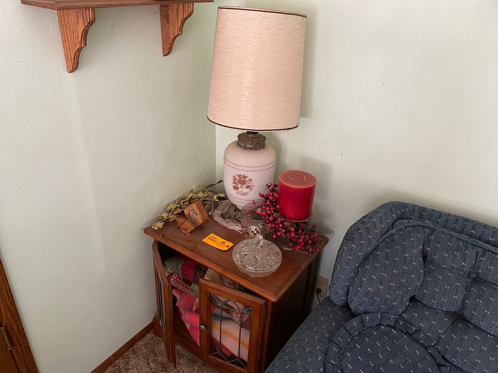 End Table Lamp, Decorations, and Blankets