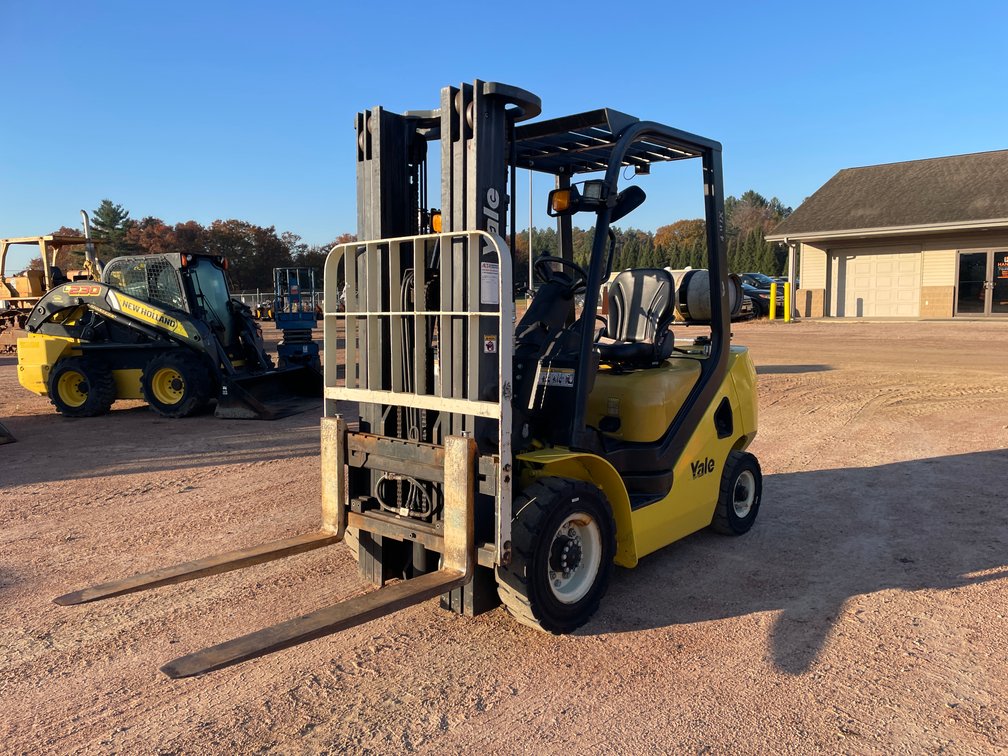 2022 Yale 40UX GLP040UX LP Forklift