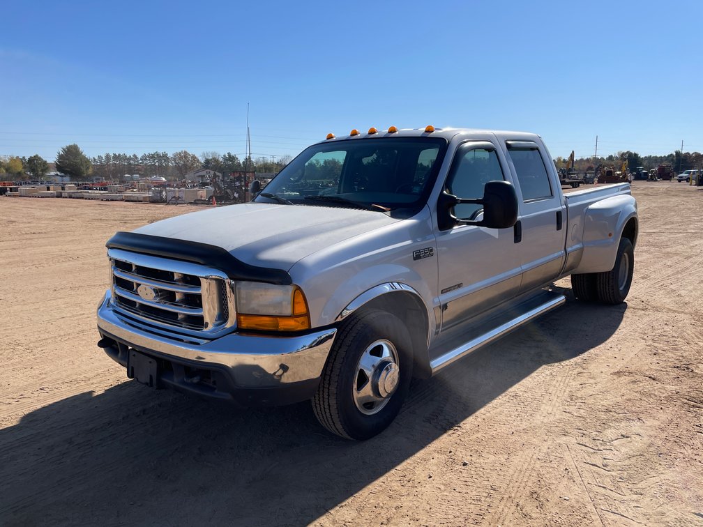 2000 Ford F-350 Super Duty Pickup (Has WI Title)