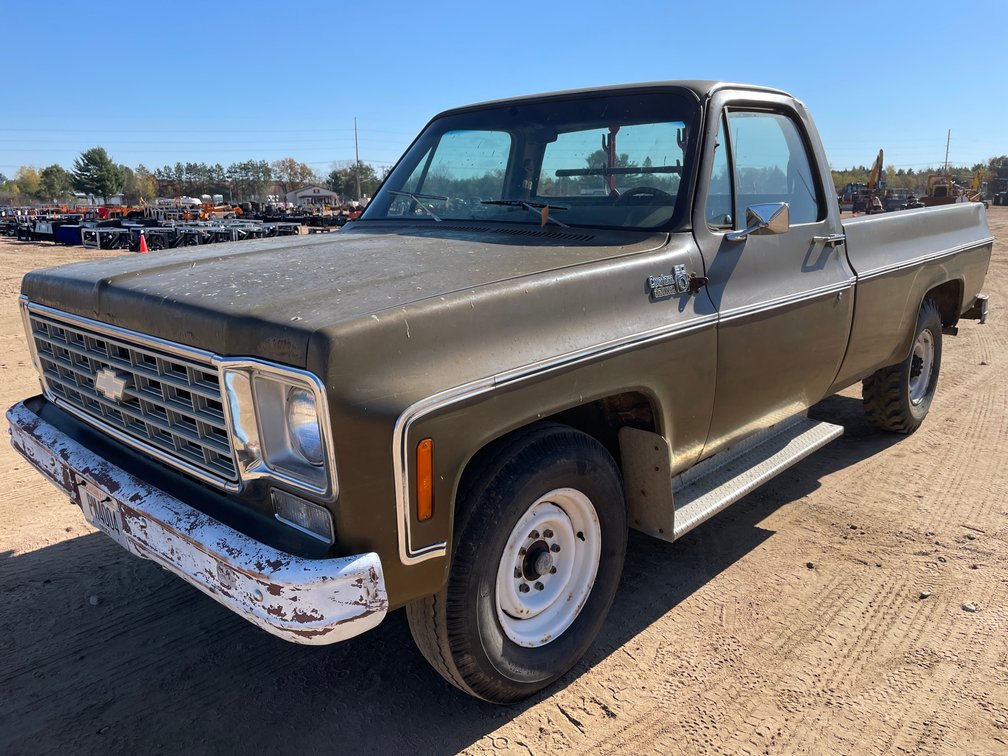 1976 Chevrolet C10 Custom Deluxe Pickup (Has WI Title)