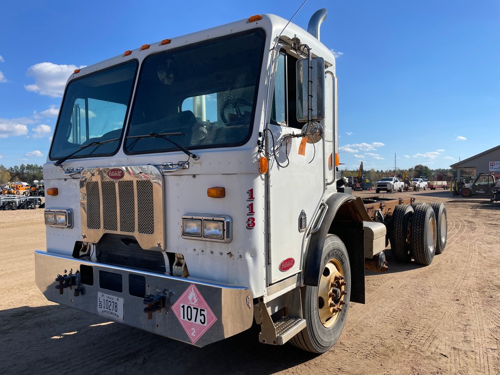 2012 Peterbilt Cab & Chassis Cab Over (Has WI Title)