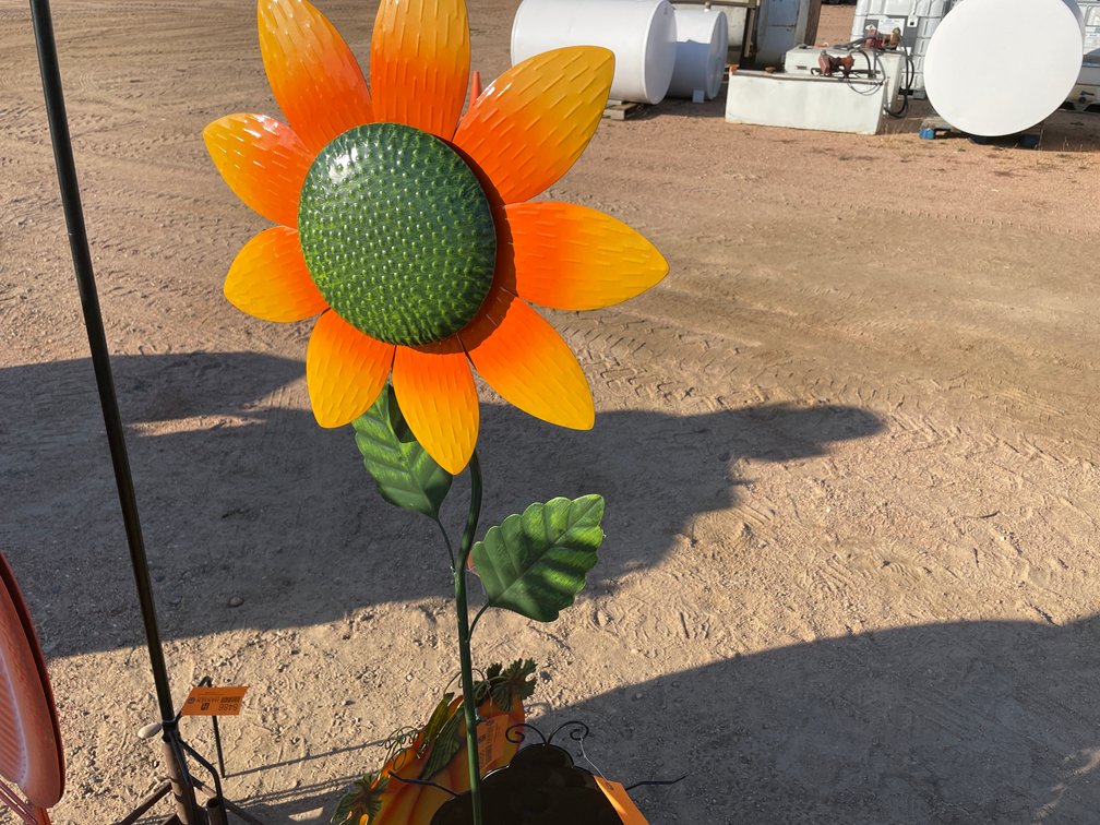 Metal Sunflower Spinner Stake