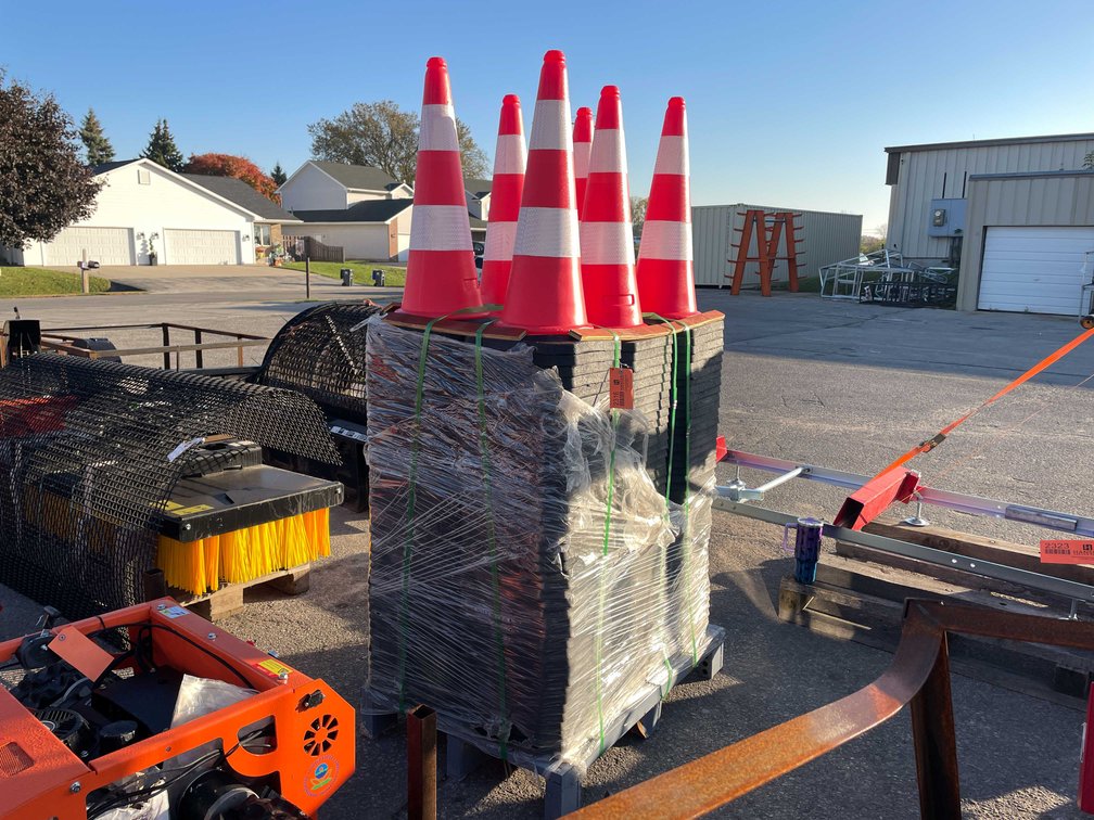 Reflective Construction Cones (010)
