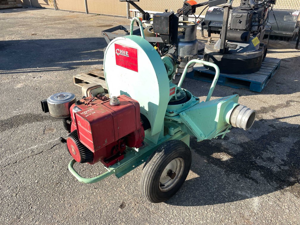 CH&E 4" Diaphragm Pump (09)