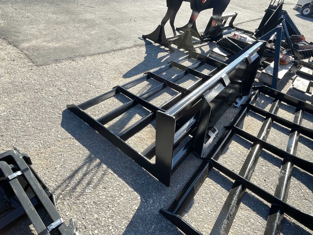 QT 72" Land Plane (07)