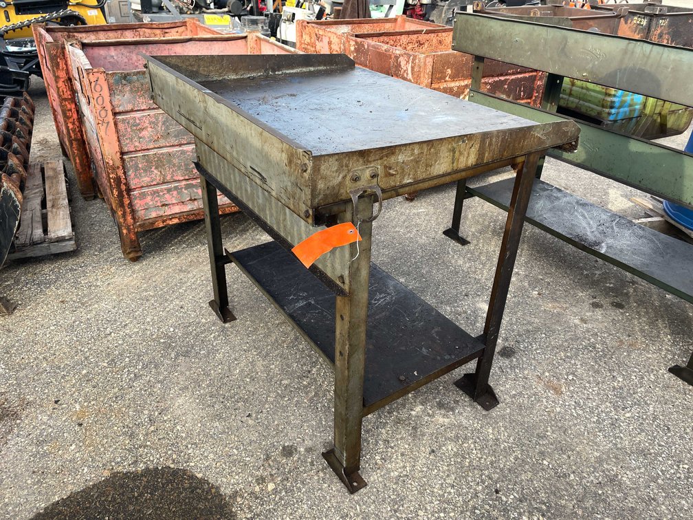 Steel Shop Table (09)