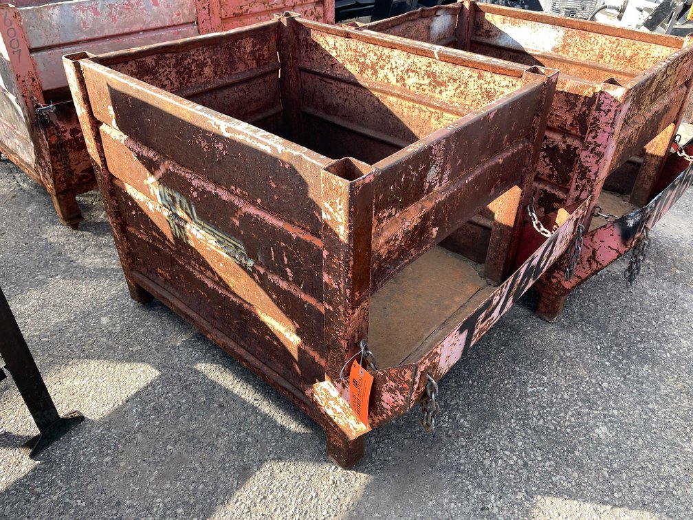 Industrial Parts Bin (09)
